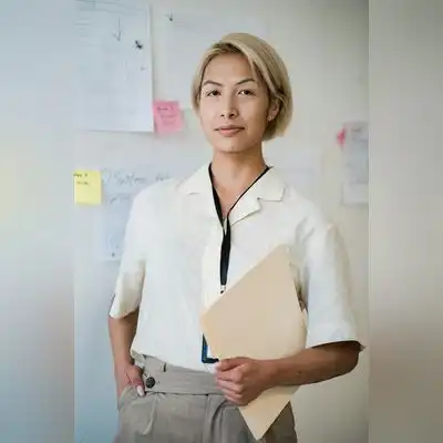 朱雅雅